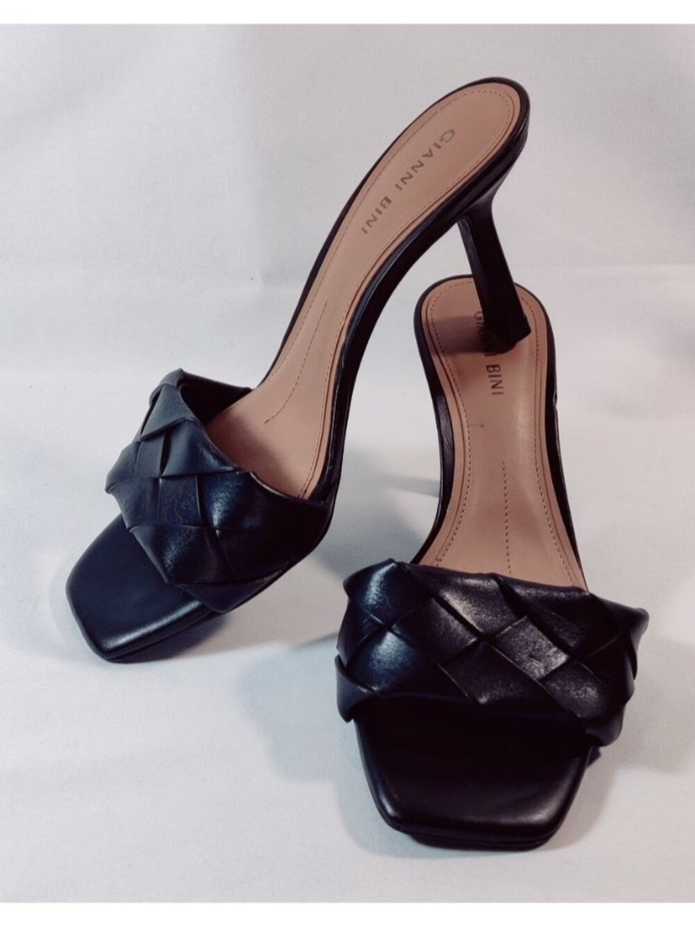 Black Slide-On Heeled Sandals 7.5 Gianni Bini Woven Leather Open Square Toe Mule